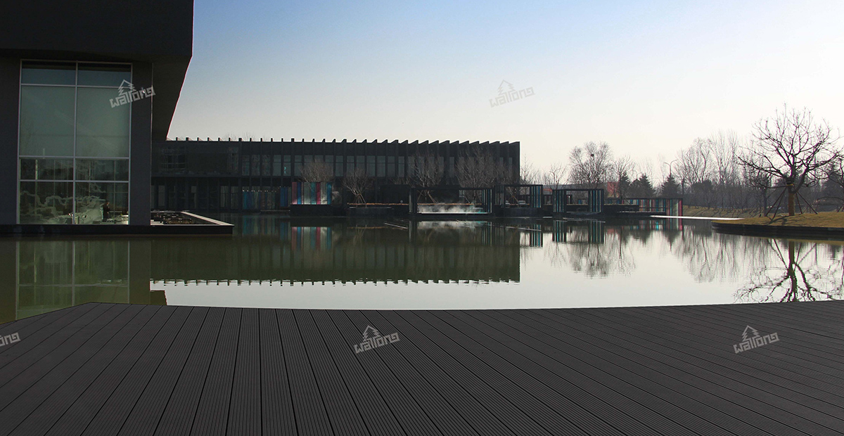bBlack H09 Conventional WPC Decking